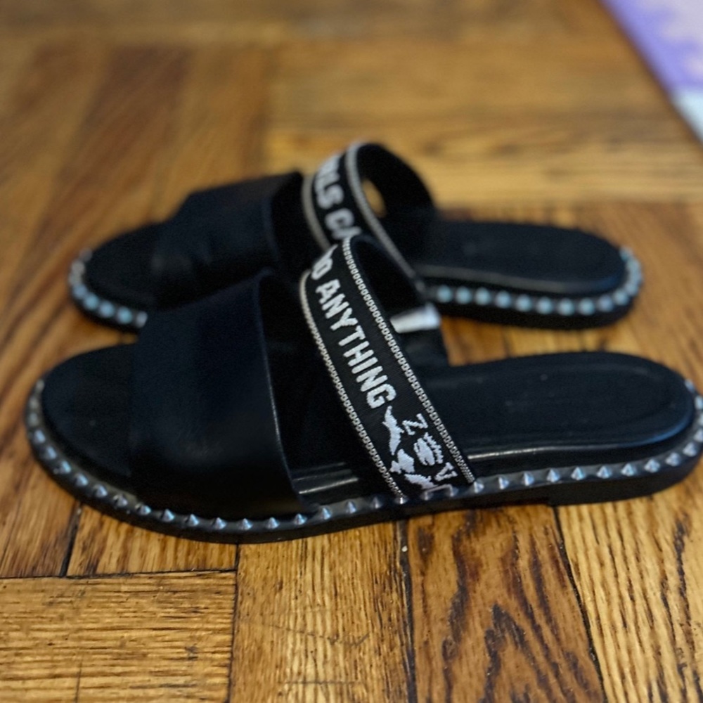 Zadig& Voltaire sandals 39